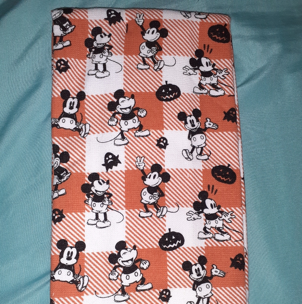 2 PC Disney Mickey Mouse  Halloween Kitchen Towel Cotton